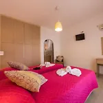 Garden Village Apart-hotel
