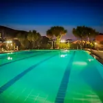 Garden Village Apart-hotel