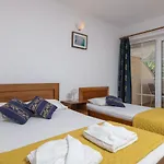 Garden Village Apart-hotel 2*