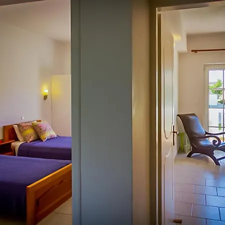 Garden Village أليكيس