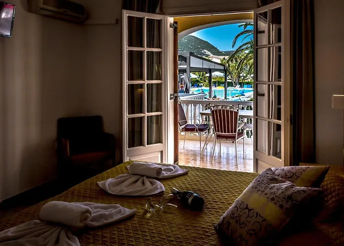 Apartmanhotel Garden Village Alikész