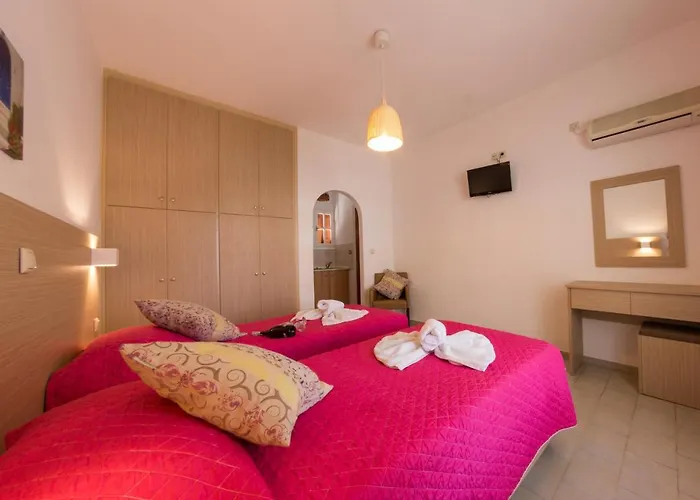 Garden Village Apartmanhotel