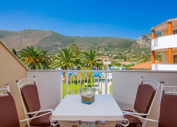 Garden Village Apartmanhotel Alikész