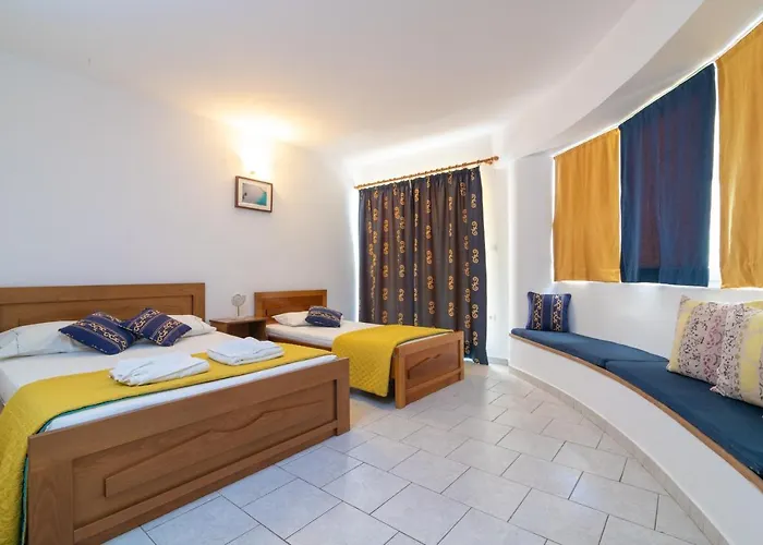 Garden Village Apartmanhotel Alikész