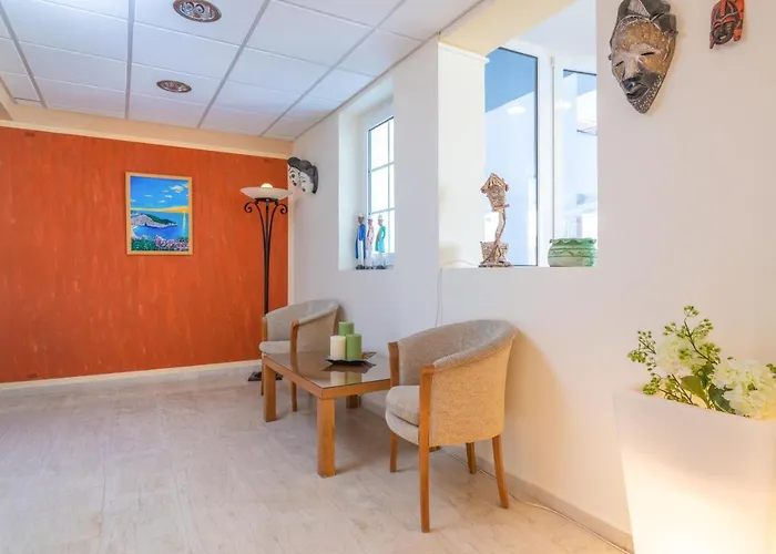 Garden Village Apartmanhotel Alikész