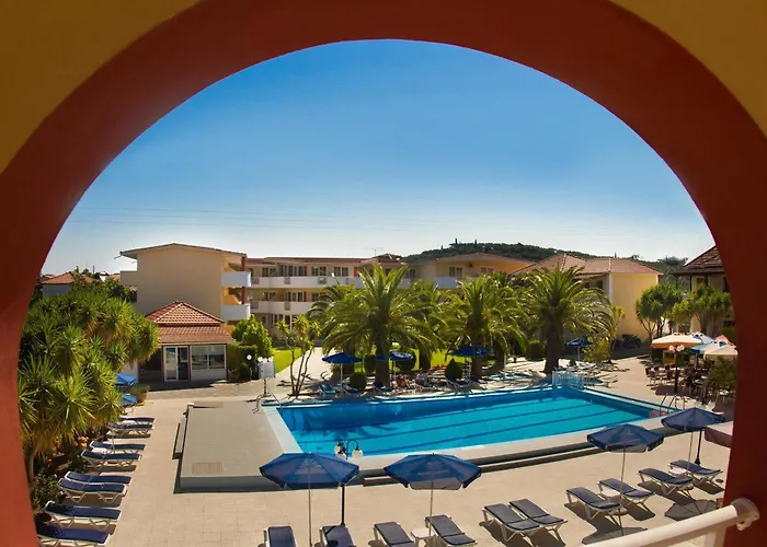 Garden Village Apartmanhotel Alikész