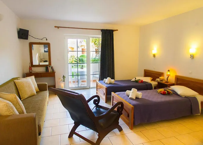 Apartmanhotel Garden Village Alikész